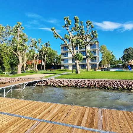 아파트 Platan Waterfront Balatonboglár