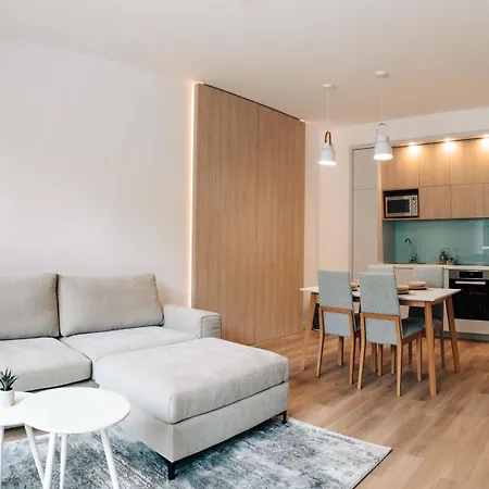 아파트 Platan Waterfront *